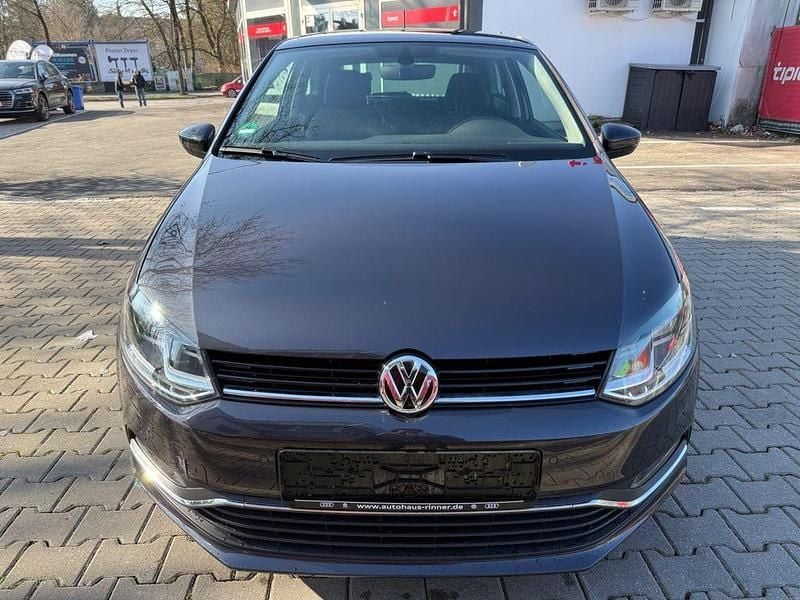 Gebraucht VW Polo Allstar 90 PS (66 kW) 2016 Grau Limousine