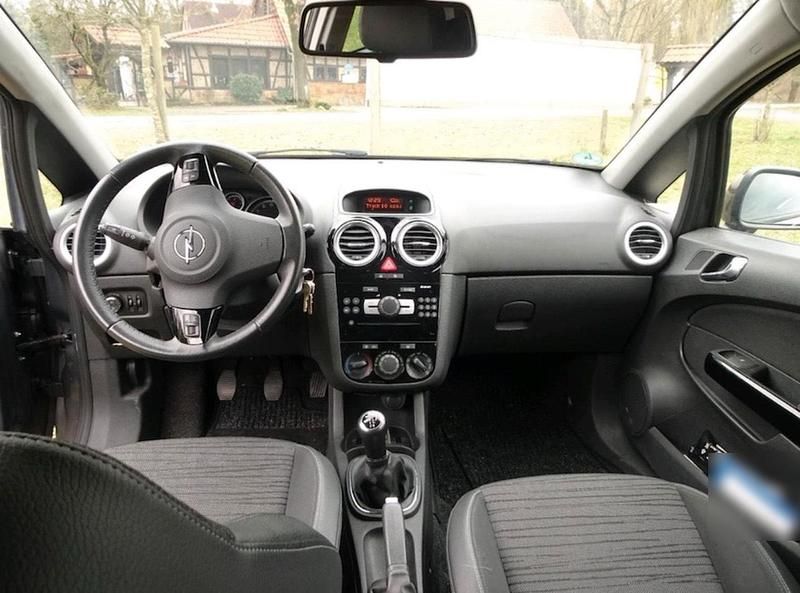 Gebraucht Opel Corsa Energy 87 PS (63 kW) 2014 Grau Kleinwagen