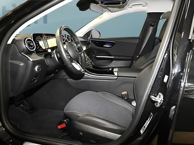 Gebraucht Mercedes C200 163 PS (119 kW) 2025 Schwarz Limousine