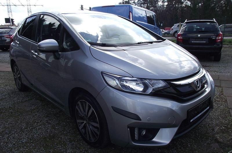 Gebraucht Honda Jazz Elegance 102 PS (75 kW) 2017 Silber Kleinwagen