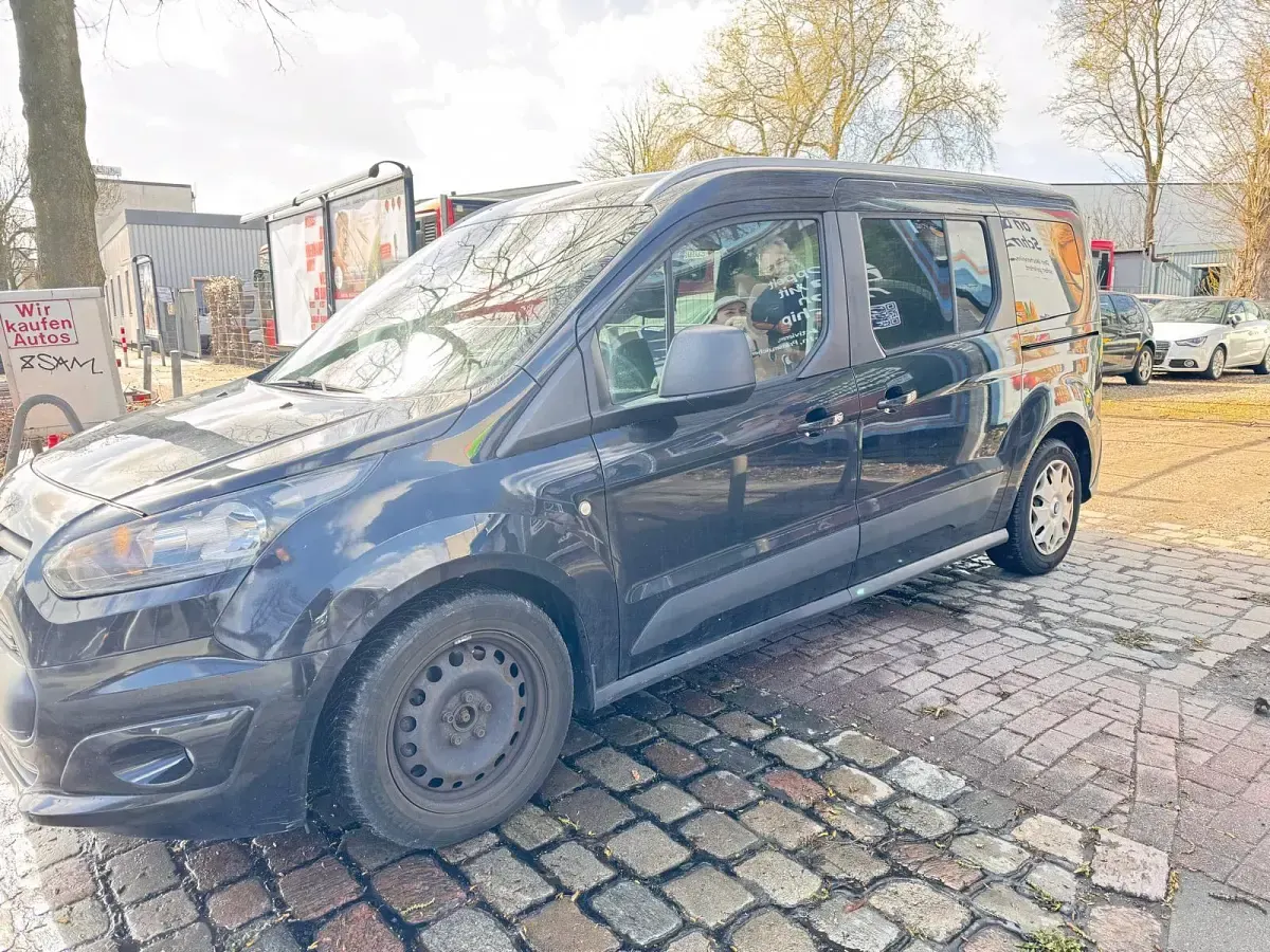 Gebraucht Ford Tourneo Connect 95 PS (69 kW) 2015 Schwarz Van / Kleinbus