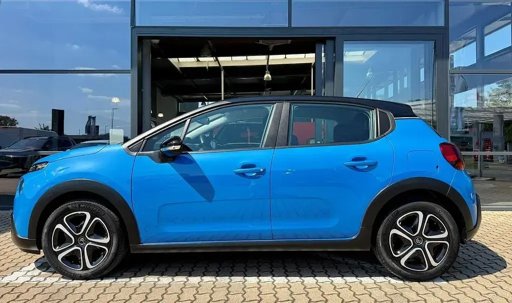 Gebraucht Citroën C3 Feel 110 PS (80 kW) 2020 Farbe blau monte carlo/metalli Kleinwagen