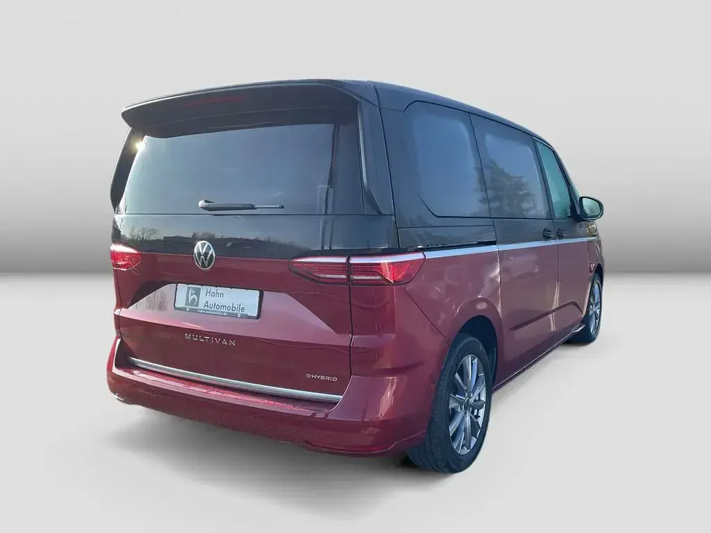 Używany VW Multivan Energetic 218 KM (160 kW) 2023 Czarny Minivan