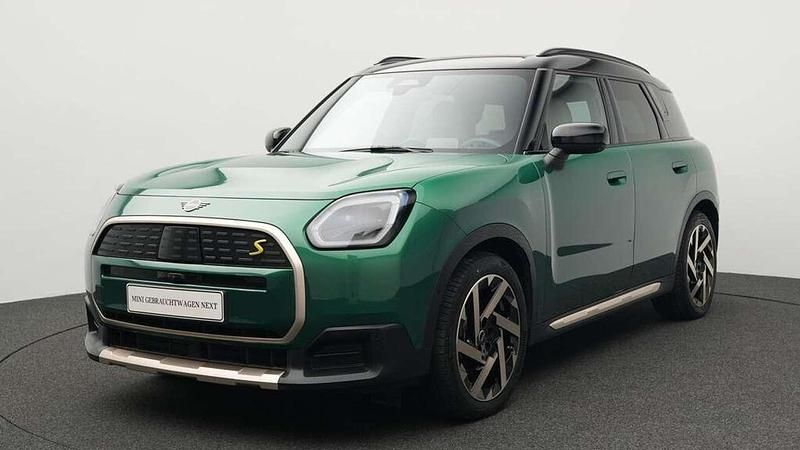 Grün Gebraucht 2024 Mini Countryman Favoured SUV | 41.656 € (Guter Preis) - Bild 1/4