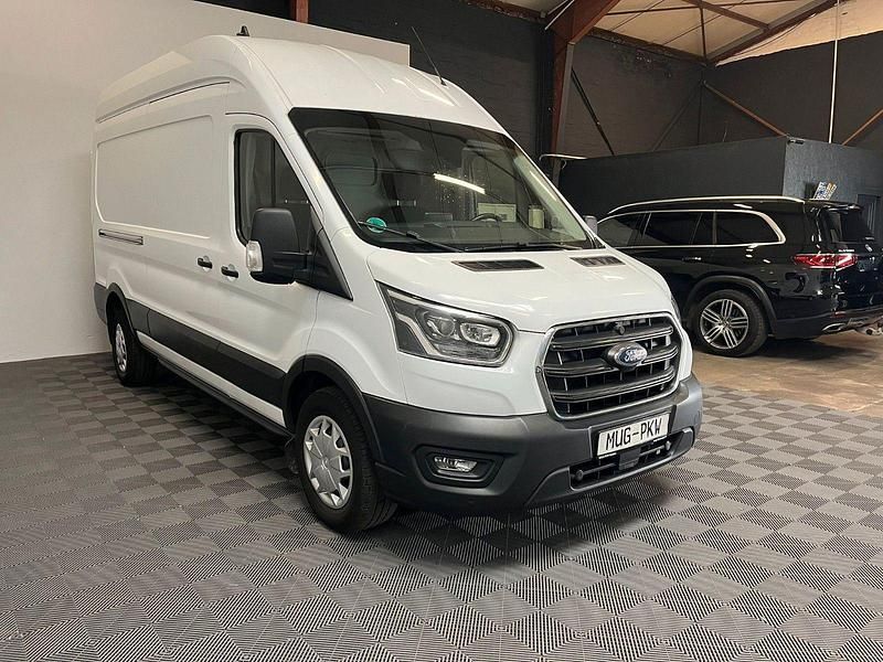Gebraucht Ford Transit Trend 185 PS (136 kW) 2021 Weiß Van / Kleinbus