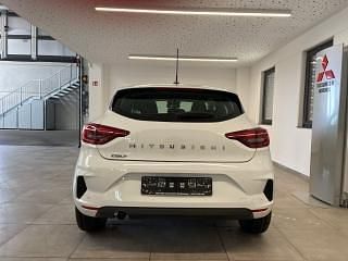 Neu Mitsubishi Colt Basis 67 PS (49 kW) 2025 Antarktis weiß (weiss) Kleinwagen
