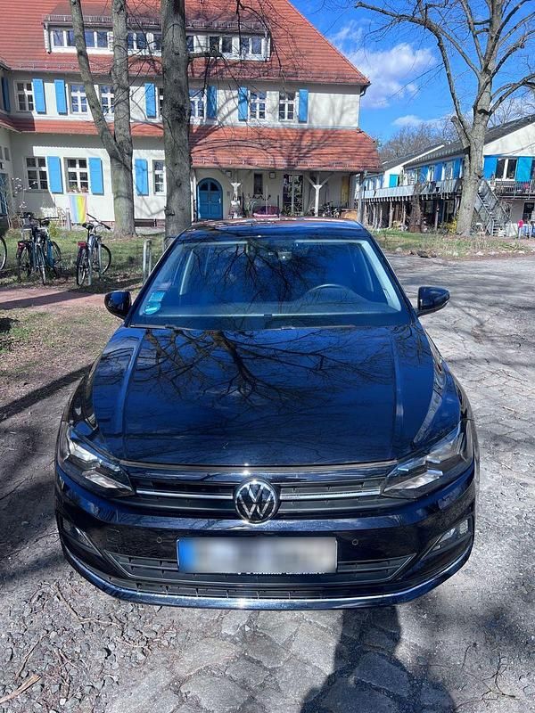 Gebraucht VW Polo Life 95 PS (69 kW) 2021 Schwarz Kleinwagen
