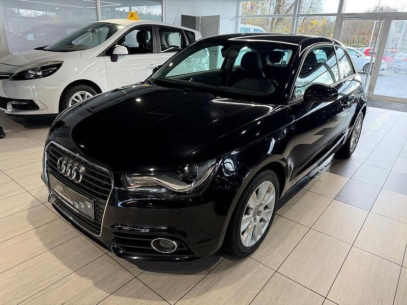 Schwarz Gebraucht 2011 Audi A1 Ambition | 8.750 € (Fairer Preis) - Bild 1/4