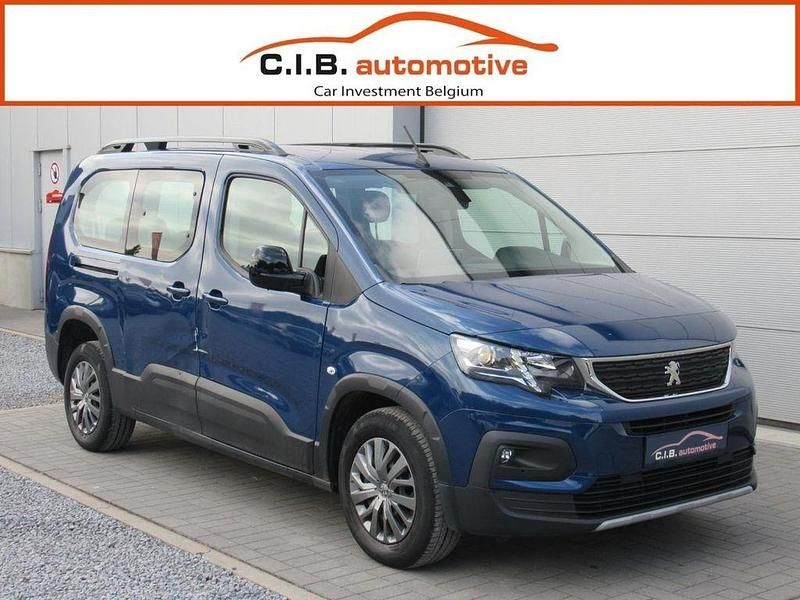 Blau Gebraucht 2023 Peugeot Rifter Allure Van / Kleinbus | 16.396 € (Superpreis) - Bild 1/4