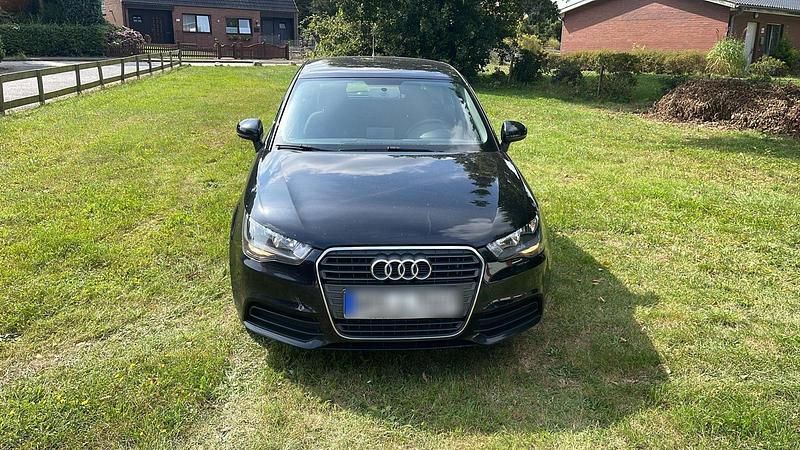 Schwarz Gebraucht 2013 Audi A1 Kleinwagen | 4.000 € (Superpreis) - Bild 1/4