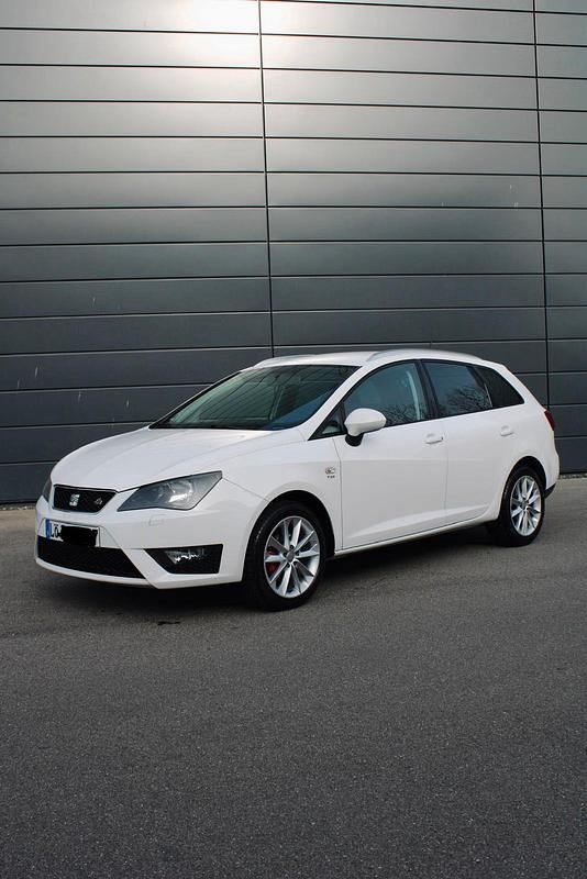 Gebraucht Seat Ibiza ST FR 105 PS (77 kW) 2012 Weiß Kombi