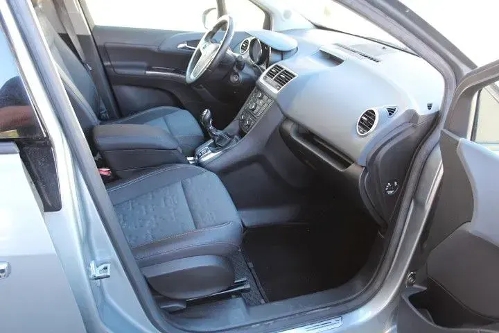 Occasion Opel Meriva Innovation 140 ch (102 kW) 2011 Argent Monospace