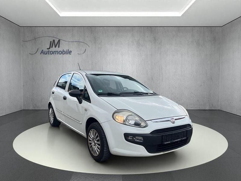 Gebraucht Fiat Punto Evo Active 77 PS (56 kW) 2011 Weiß Kleinwagen