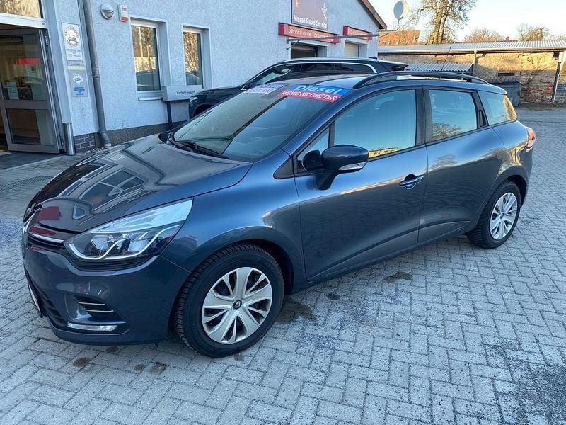 Gebraucht Renault Clio IV Expression 75 PS (55 kW) 2018 Grau Limousine