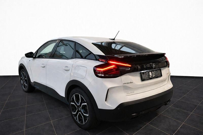 Gebraucht Citroën e-C4 Feel 100 kW (136 PS) 2022 Weiß Kleinwagen