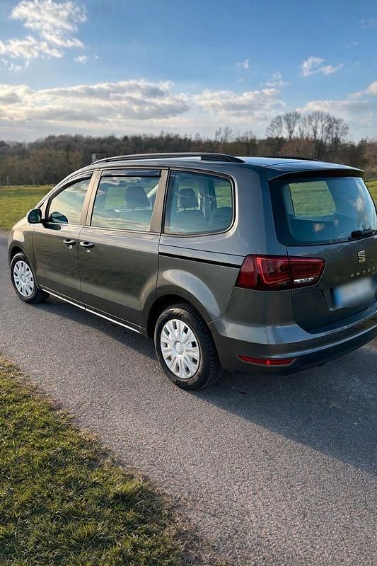Gebraucht Seat Alhambra 150 PS (110 kW) 2018 Grau Van / Kleinbus