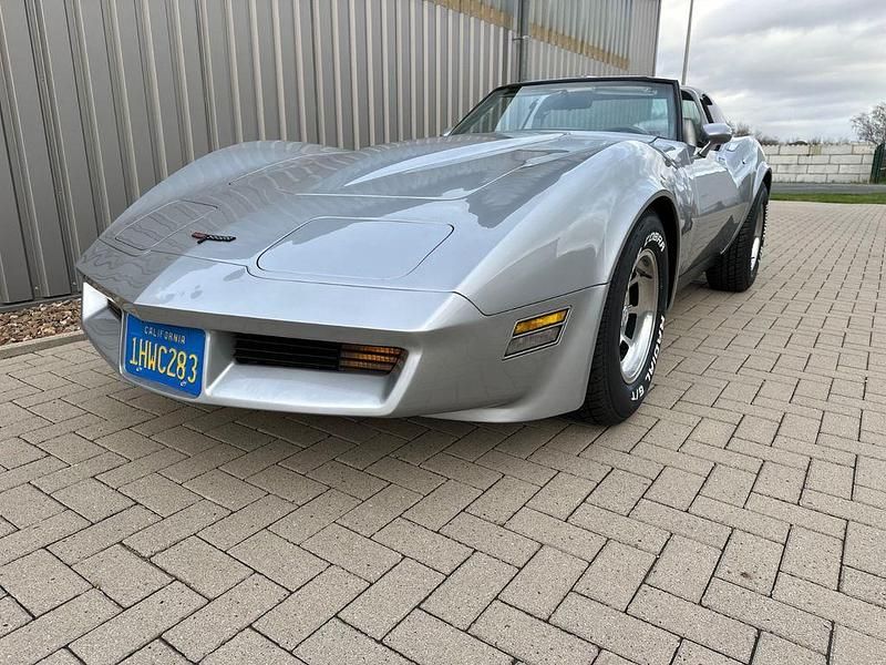 Gebraucht Corvette Stingray 234 PS (172 kW) 1981 Silber