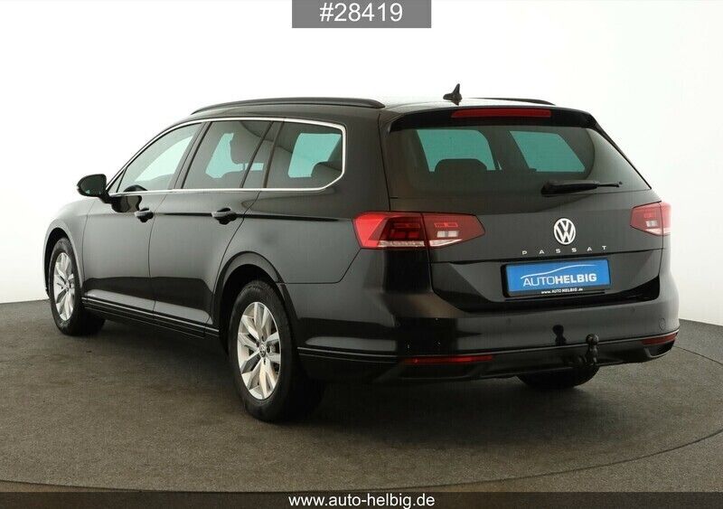 Gebraucht VW Passat Business 150 PS (110 kW) 2020 Deep black perleffekt Kombi