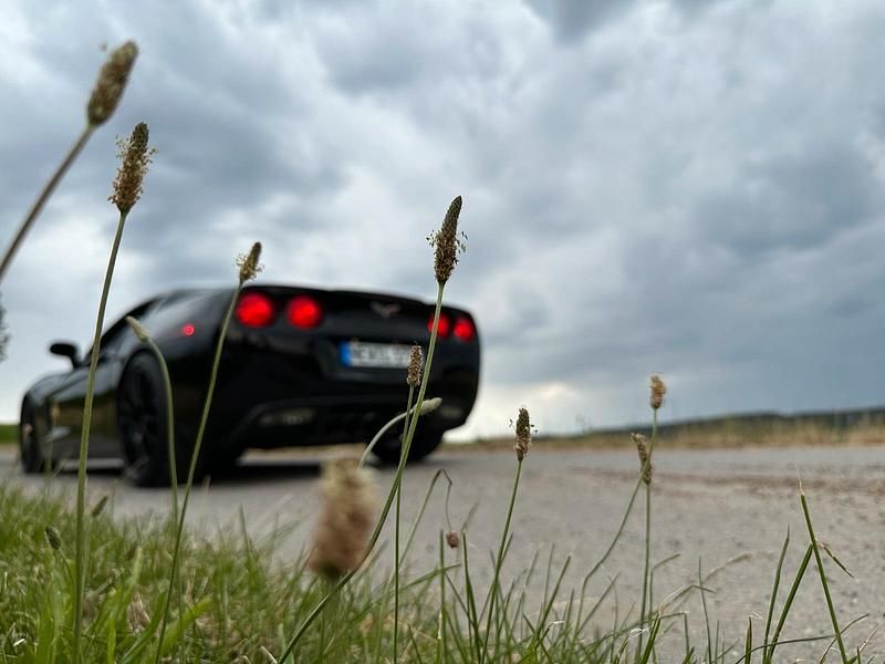 Schwarz Gebraucht 2005 Corvette C6 Coupé | 29.900 € (Etwas zu teuer) - Bild 1/4