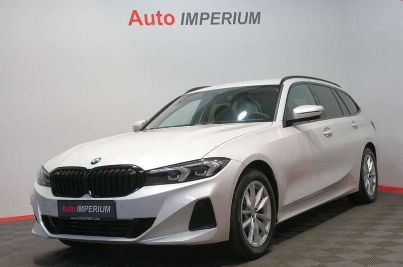 Mineralweiss metallic Gebraucht 2022 BMW 320 Shadowline Kombi | 28.390 € (Guter Preis) - Bild 1/4