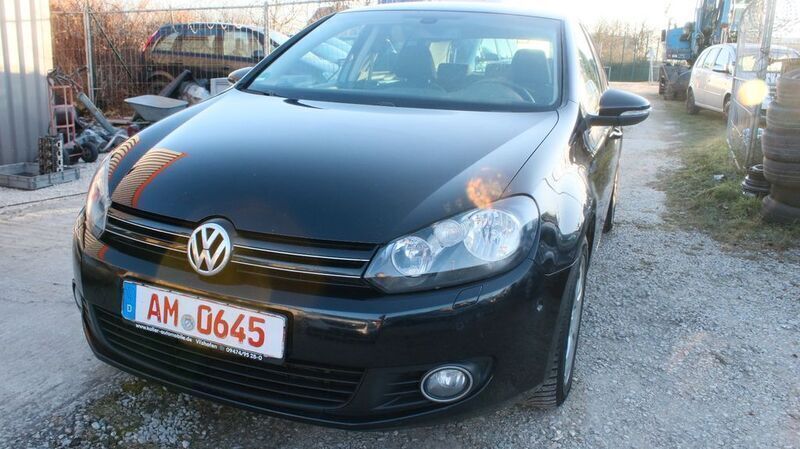 Schwarz Gebraucht 2009 VW Golf VI Comfortline Limousine | 2.200 € (Superpreis) - Bild 1/4