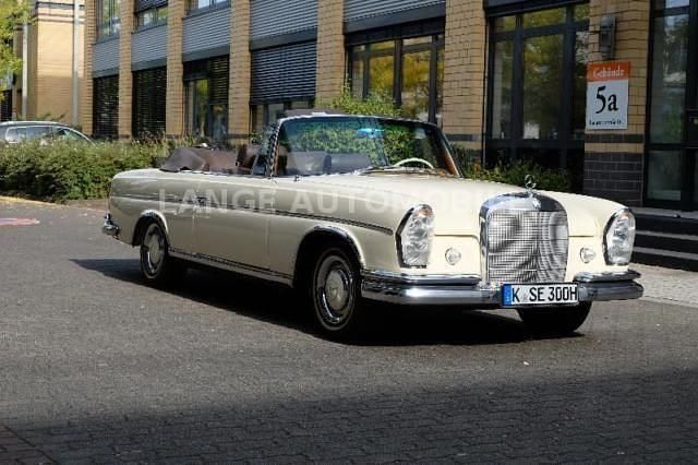 Gebraucht Mercedes W112 SE 170 PS (125 kW) 1966 Andere farbe Cabrio