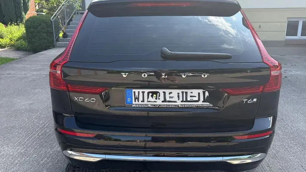 Gebraucht Volvo XC60 Core 349 PS (256 kW) 2024 Schwarz SUV