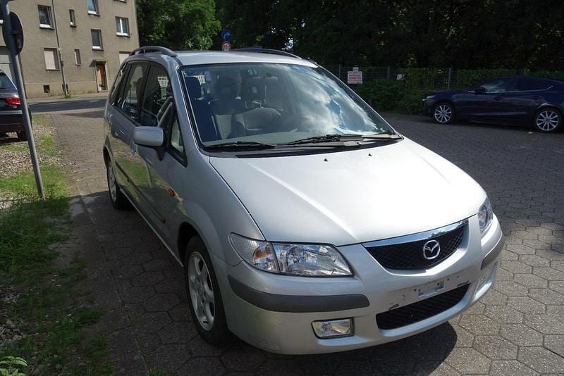 Gebraucht Mazda Premacy Exclusive 101 PS (74 kW) 1999 Silber Van / Kleinbus