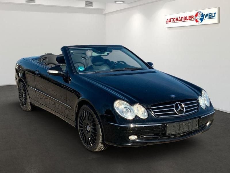 Gebraucht Mercedes CLK500 Avantgarde 306 PS (225 kW) 2003 Schwarz Cabrio