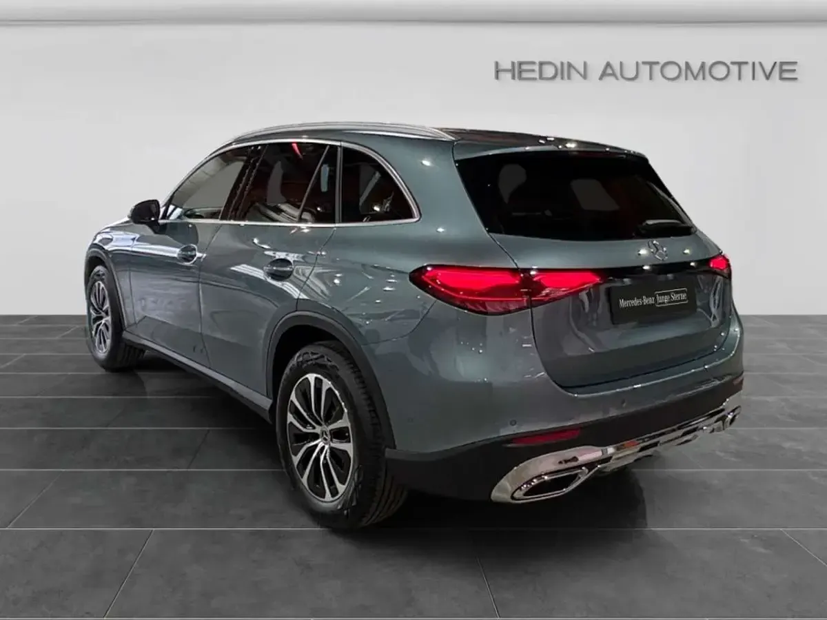 Gebraucht Mercedes GLC200 Avantgarde 204 PS (150 kW) 2025 Silber SUV