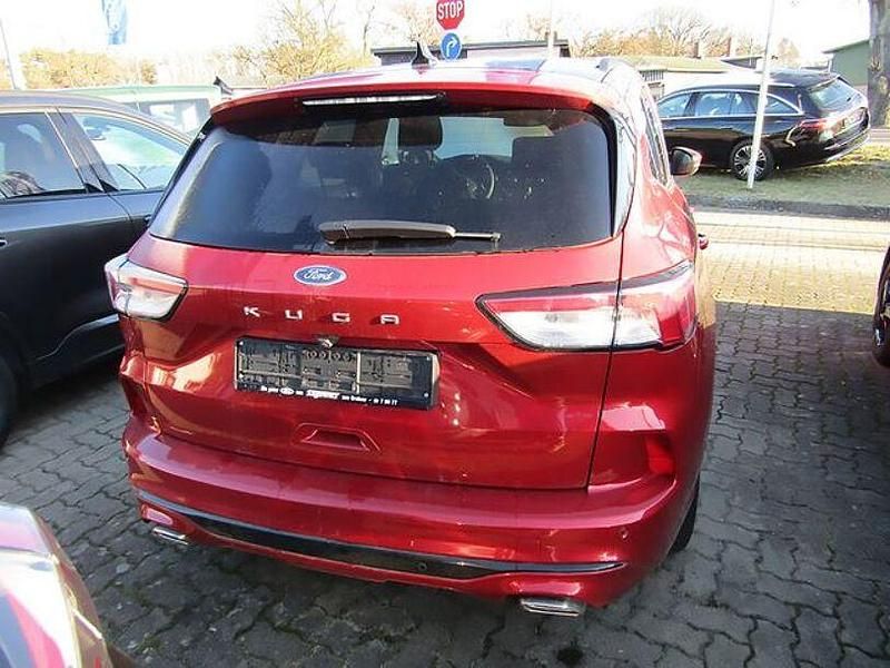 Gebraucht Ford Kuga ST-Line X 150 PS (110 kW) 2023 Rot SUV
