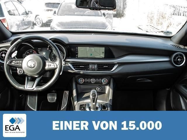 Gebraucht Alfa Romeo Stelvio Veloce 209 PS (153 kW) 2022 Silber SUV