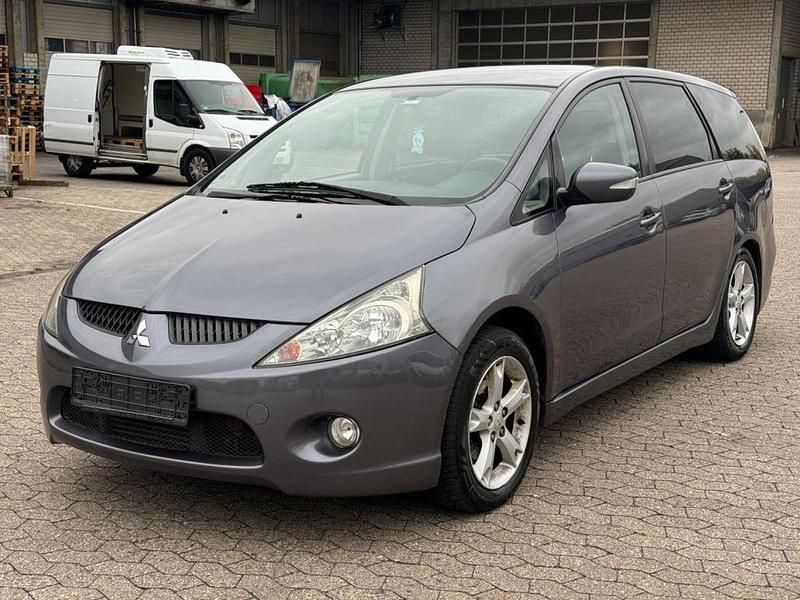 Gebraucht Mitsubishi Grandis 140 PS (102 kW) 2008 Grau Van / Kleinbus