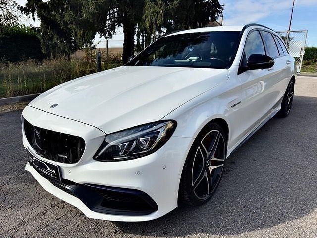 Weiß Gebraucht 2017 Mercedes C63 AMG AMG Limousine | 32.000 € (Superpreis) - Bild 1/4