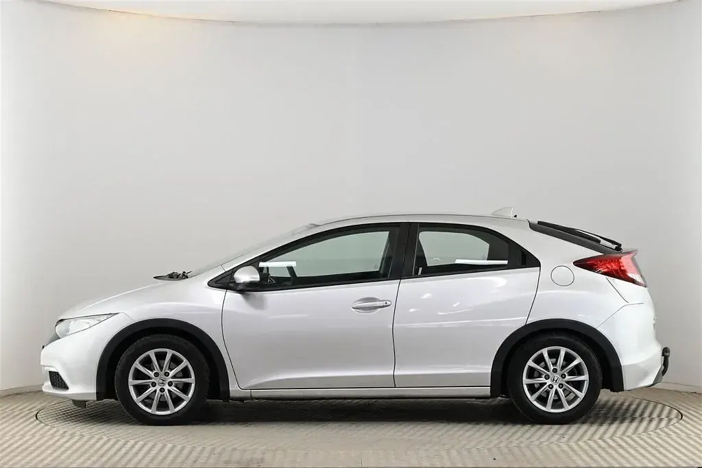 Gebraucht Honda Civic Comfort 141 PS (103 kW) 2015 Silber Limousine