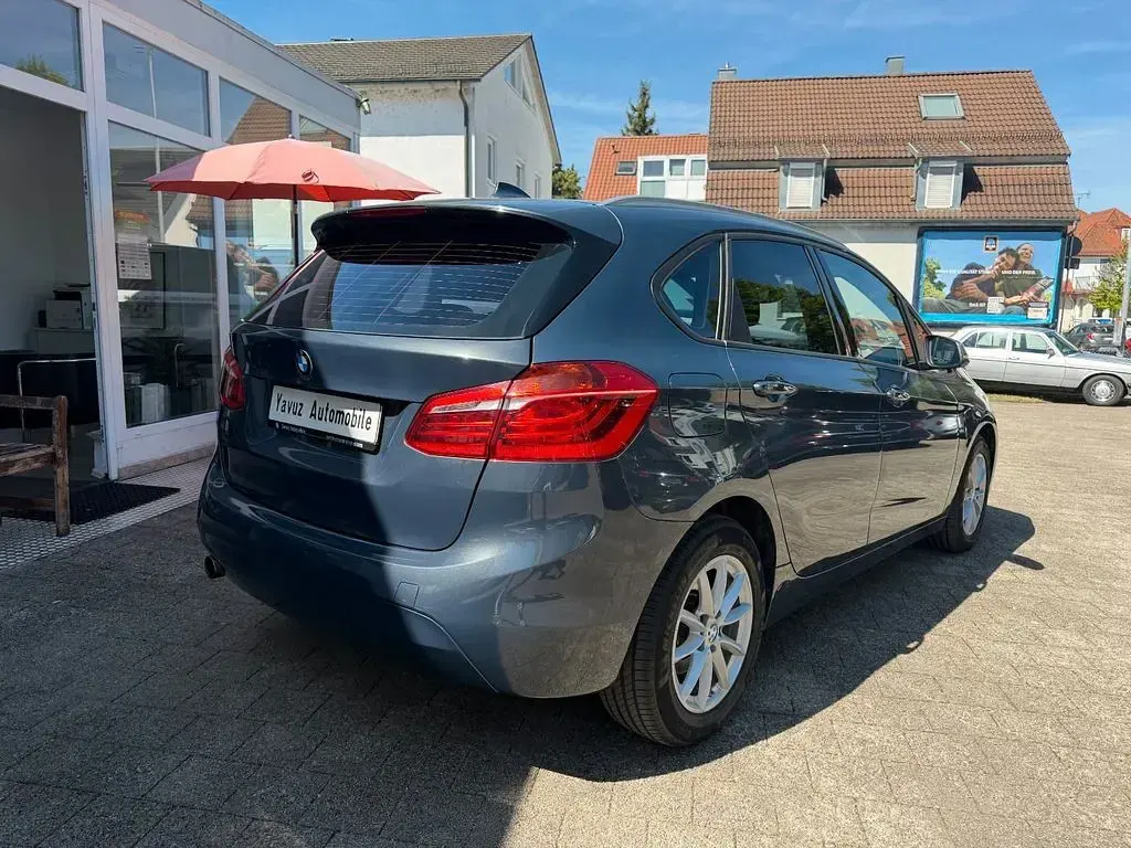 Gebraucht BMW 218 136 PS (100 kW) 2015 Grau Kombi
