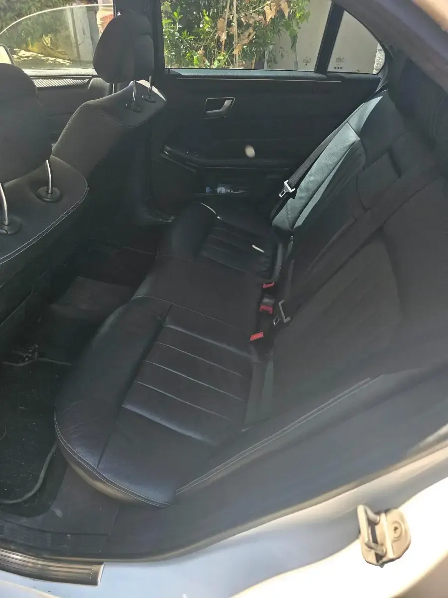 Gebraucht Mercedes E200 136 PS (100 kW) 2015 Weiß Limousine