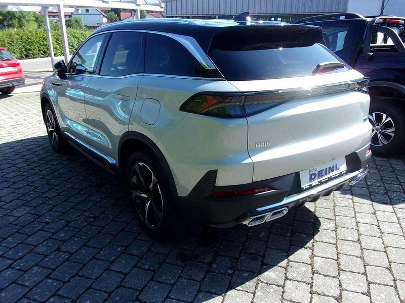 Gebraucht Baic X75 177 PS (130 kW) 2025 Silbermetallic SUV