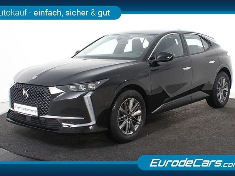 Rot Gebraucht 2022 DS Automobiles DS4 Bastille Plus Limousine | 17.600 € (Fairer Preis) - Bild 1/4