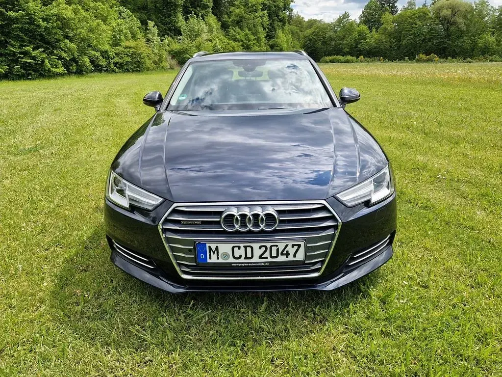 Gebraucht Audi A4 Comfort 272 PS (200 kW) 2016 Blau Kombi