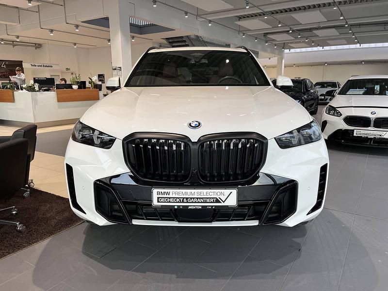Gebraucht BMW X5 Shadowline 313 PS (230 kW) 2025 Weiß SUV