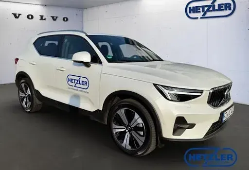 Occasion Volvo XC40 Plus 211 ch (155 kW) 2023 Blanc SUV