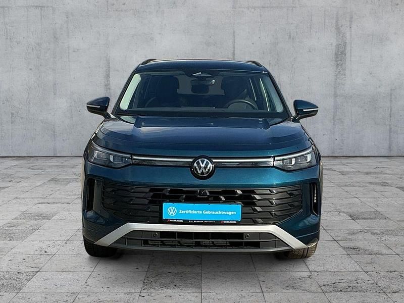 Gebraucht VW Tayron Life 150 PS (110 kW) 2025 Nightshade blue metallic SUV
