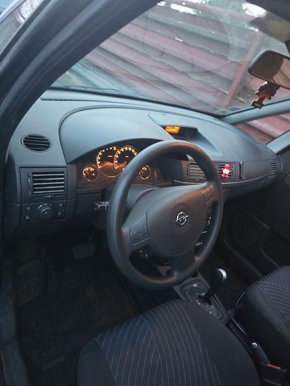 Gebraucht Opel Meriva 105 PS (77 kW) 2006 Van / Kleinbus