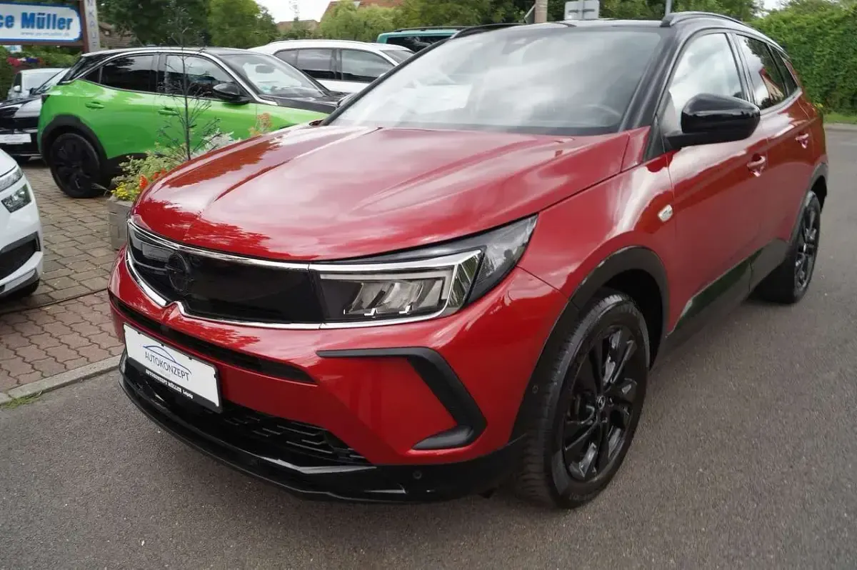 Gebraucht Opel Grandland X 131 PS (96 kW) 2022 Rot SUV