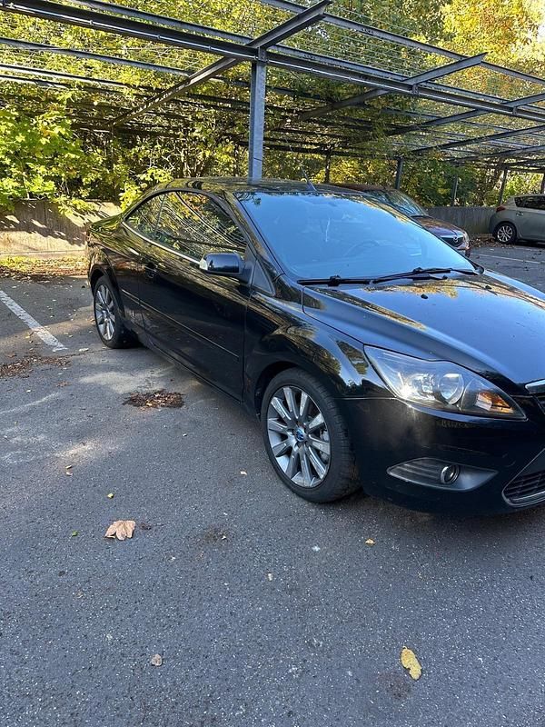 Gebraucht Ford Focus Cabriolet 140 PS (102 kW) 2008 Schwarz Cabrio