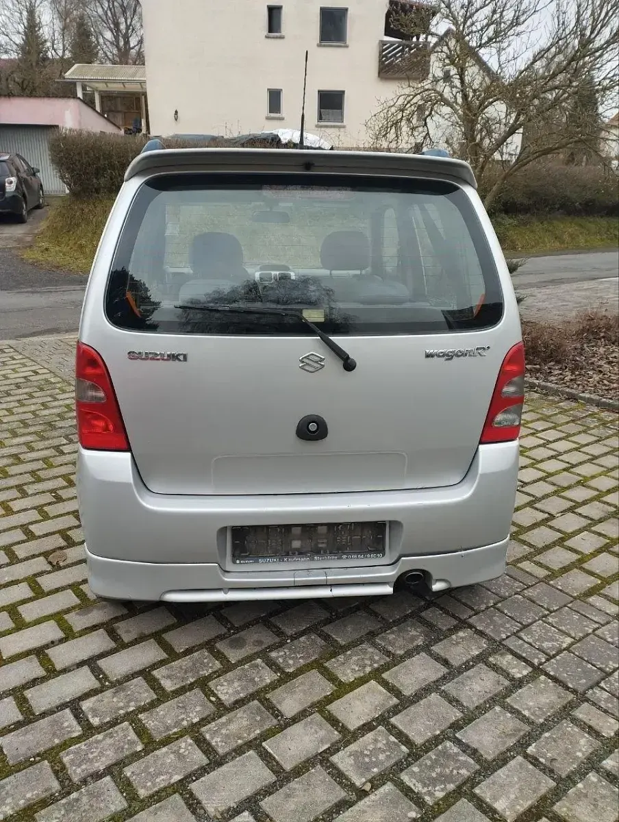 Gebraucht Suzuki Wagon R+ 76 PS (55 kW) 2003 Silber Van / Kleinbus