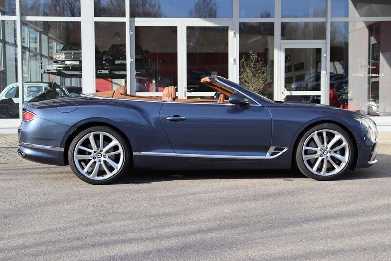Gebraucht Bentley Continental GT Convertible Mulliner 549 PS (403 kW) 2021 Andere farbe Cabrio