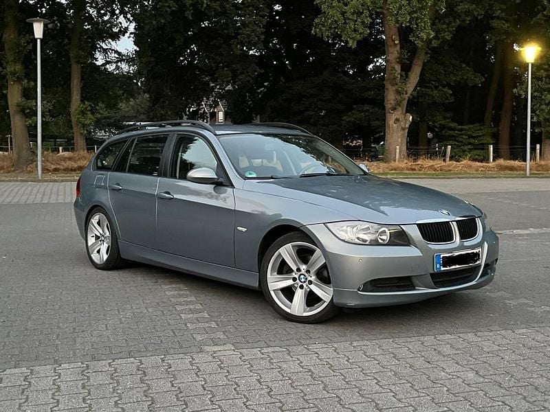 Gebraucht 2007 BMW 318 Kombi | 2.390 € (Etwas zu teuer) - Bild 1/4