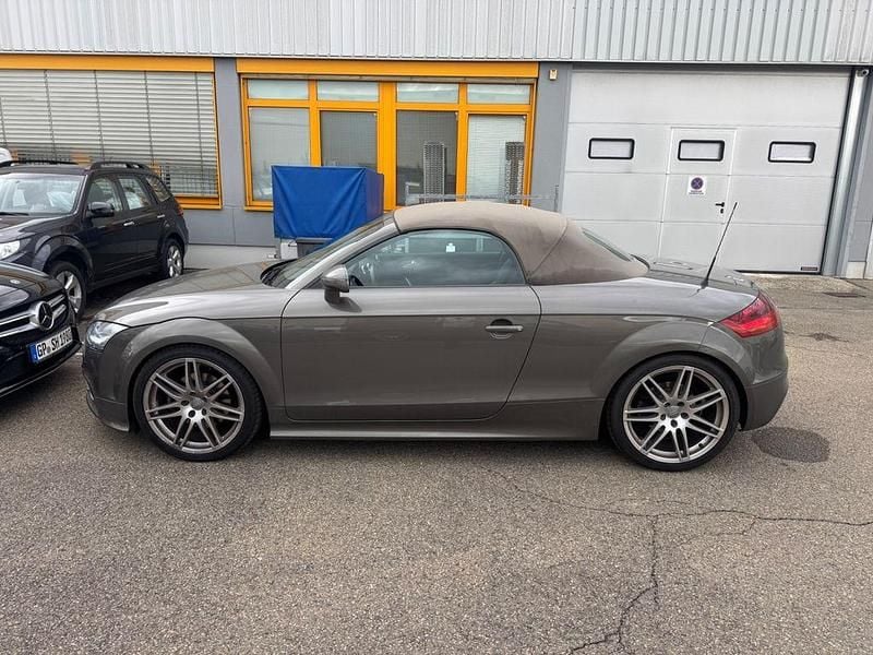 Gebraucht Audi TT Roadster S-Line 211 PS (155 kW) 2012 Grau Cabrio